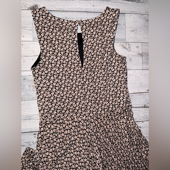 LOFT dress - Picture 7 of 7